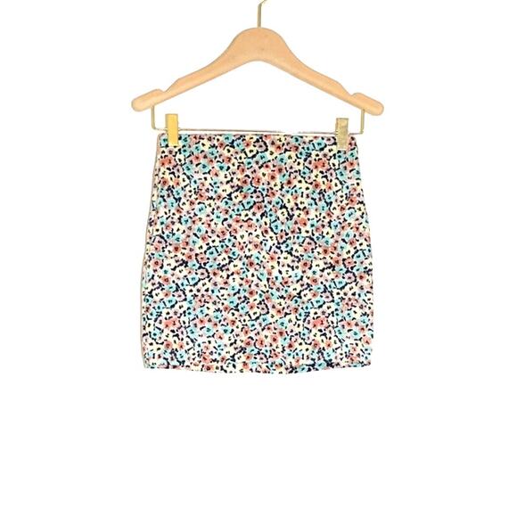 BGBGeneration - Bodycon High Waist Mini Skirt in Multicolor Floral / Size XS - Picture 1 of 5
